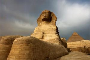 4 докази дека Египетската Сфинга првобитно имала глава на лав