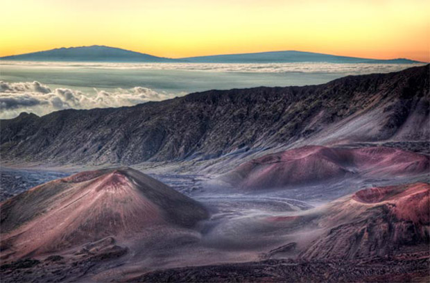 Легенда за Халеакали - кратерот во кој било заробено Сонцето, Legenda za Haleakali kraterot vo koj bilo zarobeno Sonceto, zanimlivost, legendi, krater, sonce, Haleakali, Havai, занимливост, легенди, кратер, сонце, Халеакали, Хаваи