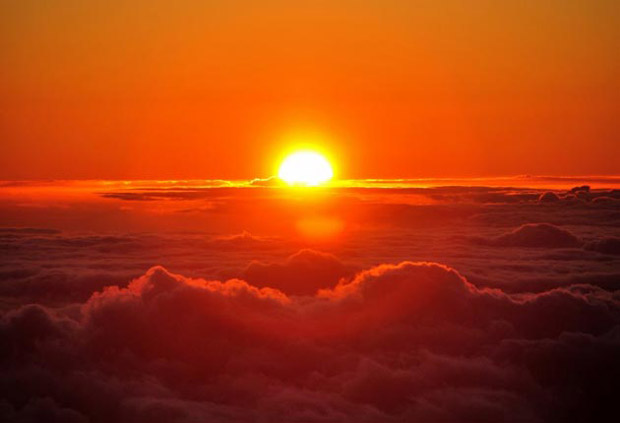 Легенда за Халеакали - кратерот во кој било заробено Сонцето, Legenda za Haleakali kraterot vo koj bilo zarobeno Sonceto, zanimlivost, legendi, krater, sonce, Haleakali, Havai, занимливост, легенди, кратер, сонце, Халеакали, Хаваи