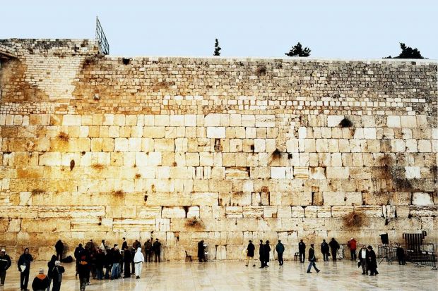 Ерусалим градот на духовноста, витлеем, гробот на исус, гробот на богородица, џамија, муслимани, христијани, јудаизам, евреи, маслинова гора, исус христор, воскресение, erusalim, vitleem, maslinova gora, muslimani, hristijani, voskresenie, ѕид на плачот
